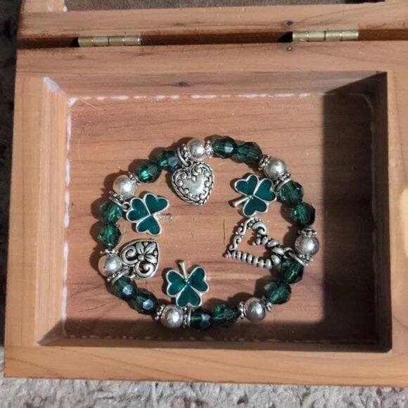 Lucky Charm Bracelet - Picture 1 of 1